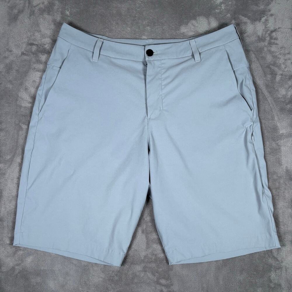Men’s Lululemon Commission Golf Shorts Gray Size 34